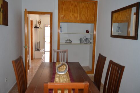 o_1eket3iq21l9i1kj31gghl6snj63d