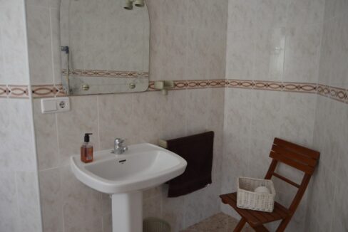 o_1eket3iq31gli16nm1mguhcob2c43