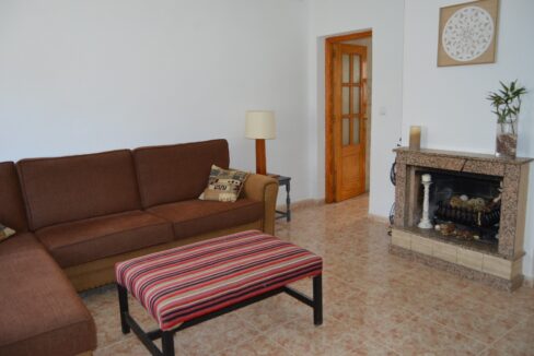 o_1eket3iq32sd4uku0p1oet1usd3s