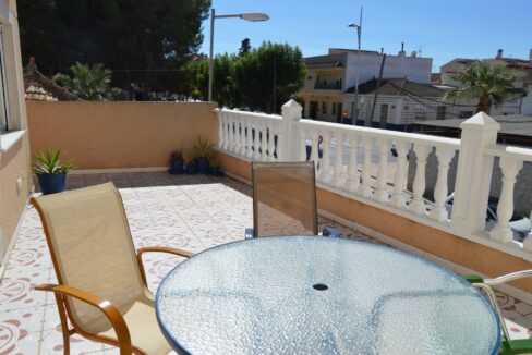 o_1eket3iq4dif11bt1t591pkp1q044h