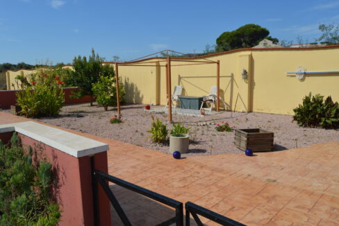 o_1ekf3dd5l1v7qm66pbg52imqo3g