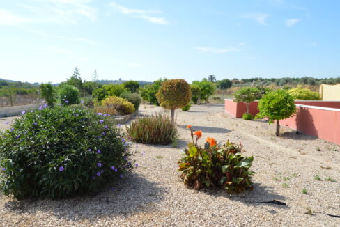 o_1ekf3dd5m1q2817n5b0jkuhii83u