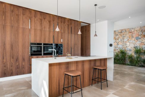 o_1ekjbt61s12l5oi4d5svkh1ke2k