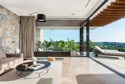 o_1ekjbt61u1chq5ov12r29ju1erh33