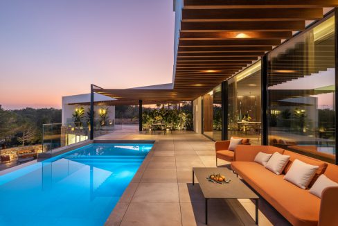 o_1ekjbt62010965p013idmj61ek03k