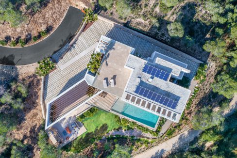 o_1ekjbt62017b917e61nue1ad81v0g3g