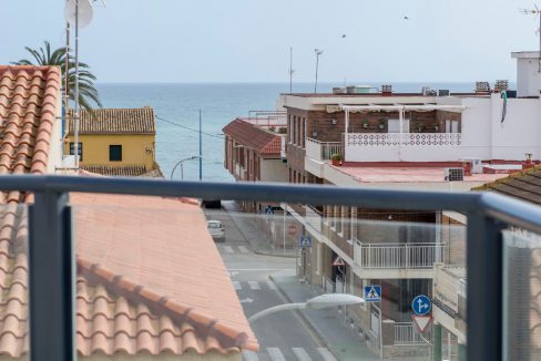 o_1ekjieg3egmnielulv1vf0qvv3b