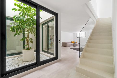 o_1ekm38ru918jtqvep81d4l3r2k