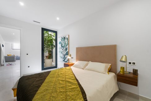 o_1ekm38ru91ggrtas139k1s5u1gi82h