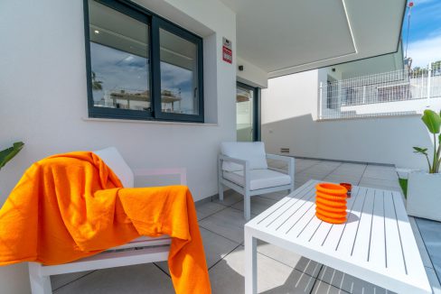 o_1ekm38rua9jmm2hs6i1cms10bj2s