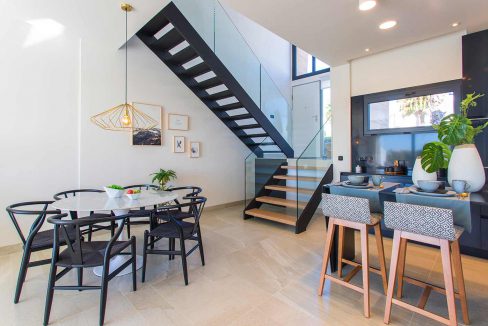 o_1ekovlm961mvv1sklt6t2raceh25