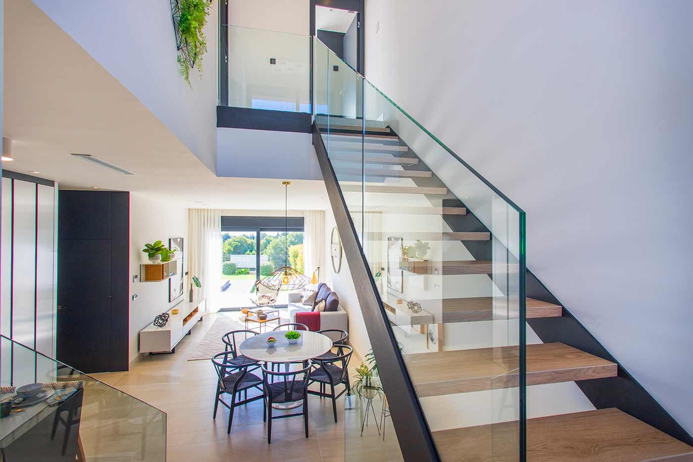 o_1ekovlm97vrkktq1df1offs2o2a