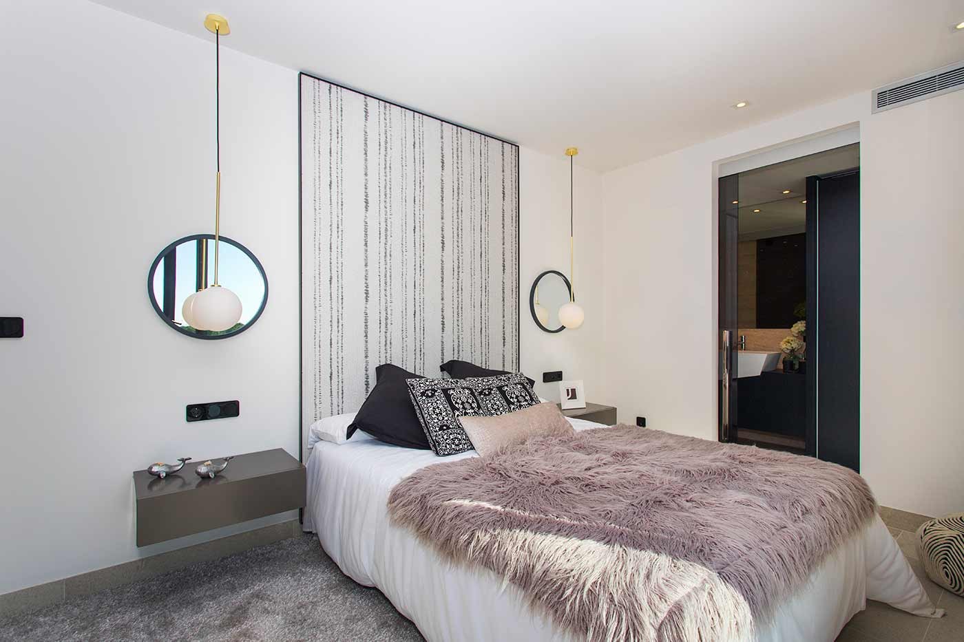 o_1ekovlm991t5v1c67108lv3h1m1l2k