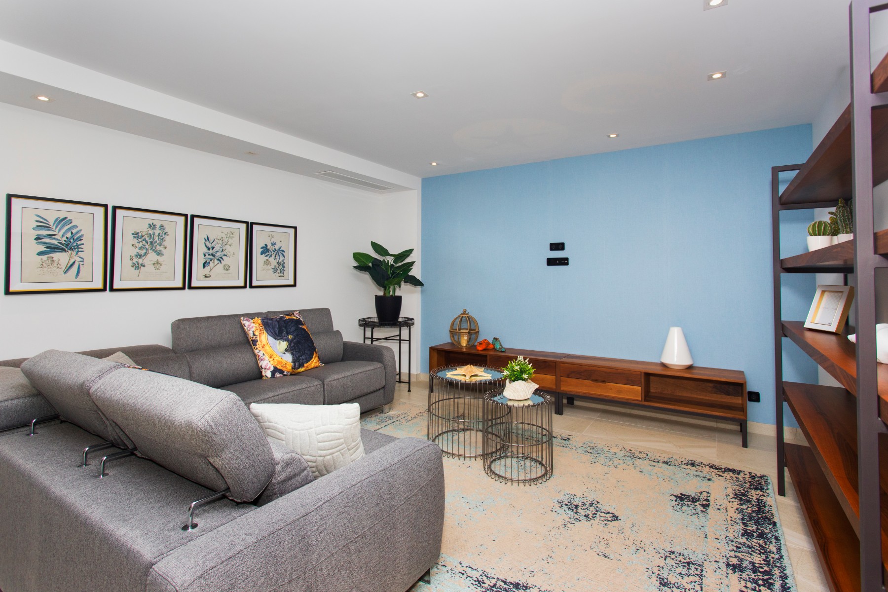 o_1ekr9im0m1b5g11seaf31679rrd38