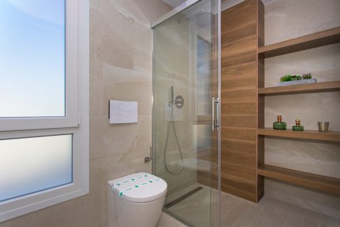 o_1ekr9im0m1qujncn1gff1u1e1hl936