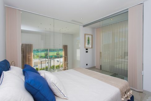 o_1ekr9im0m1u0oebr6ht71ndkm34