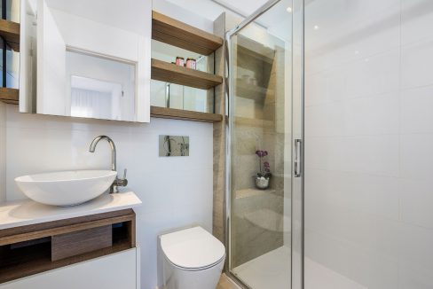 o_1ela2f3dle698kqb7219anv1623