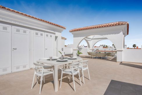 o_1ela2f3dm2i8uthkkqa3eep029