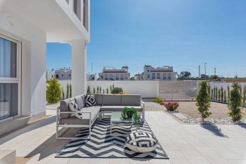 o_1elacn8mib8ljrr1slinfv1i7826