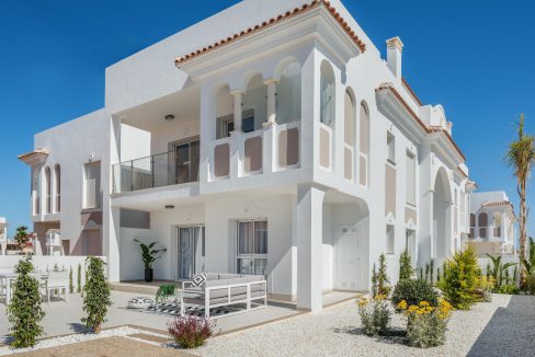 o_1elacn8mk1hnjkf8iiu16c21nii2c