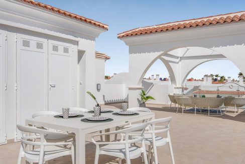 o_1elaeaesl1ulb1j8311bn5oap7g1i