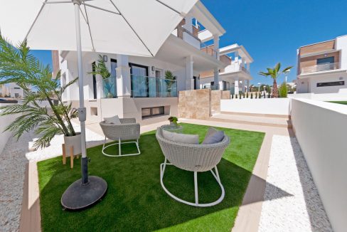 o_1elauav0t10os5of5stfqfd4i26