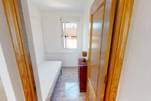 o_1elhvedco1mljceg1abclc71dir23