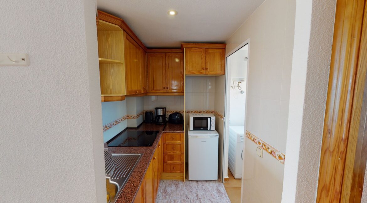 o_1elhvedco1rqag8i19pssrbt3f20