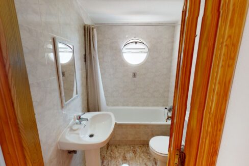 o_1elhvedco7b7ck9upi115grqu1u