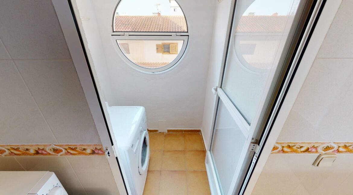 o_1elhvedcp1tarak2bc6l4l12rn26