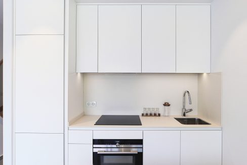 o_1ell7i6t51jht7oh1h4rgpv1g1033