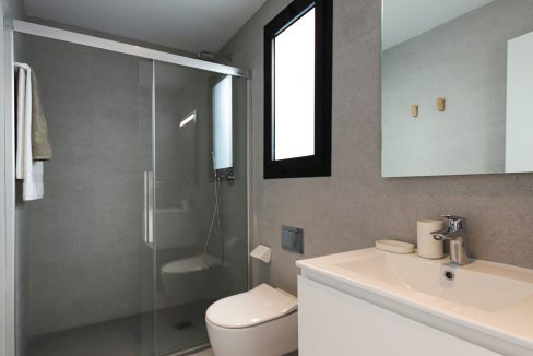 o_1ell7i6t6e3f1fd11up191tpe3i