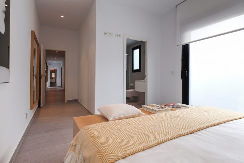 o_1ell7i6t6tbn1k3c1ii9vk77903f