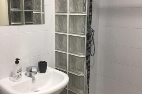 o_1elr23o9onqg16vau6vo911ol1v