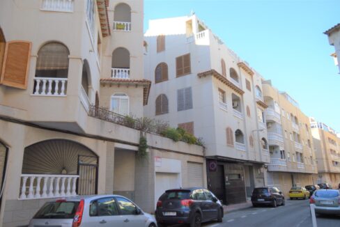 o_1elr2musv1i7711chj951s9p15sj4h