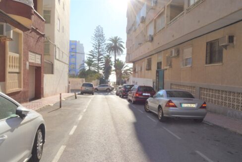 o_1elr2mut012k41qmh8ph7tp3mg4l