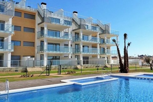 o_1em9p6rn912tq1ucgnhm5c5p7c1g