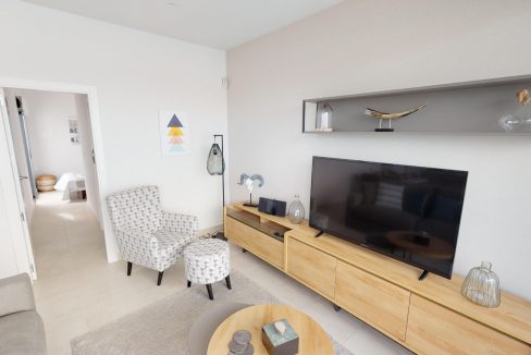 o_1emra7nhv1d7qgs511i81pt59us31