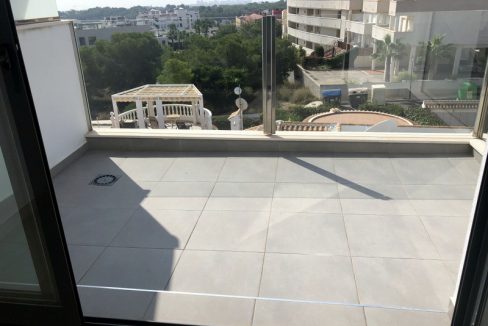 o_1emri025u119o1fl51bct1bf41jo335