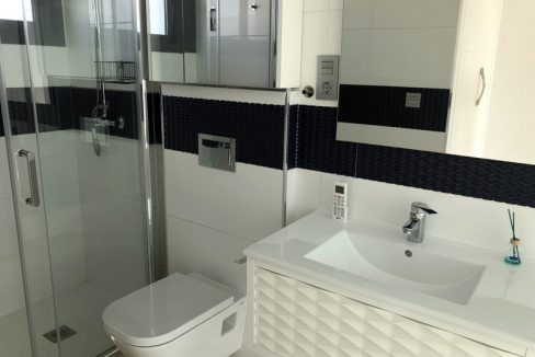 o_1emri025v12j6gun159mldnt8g3e