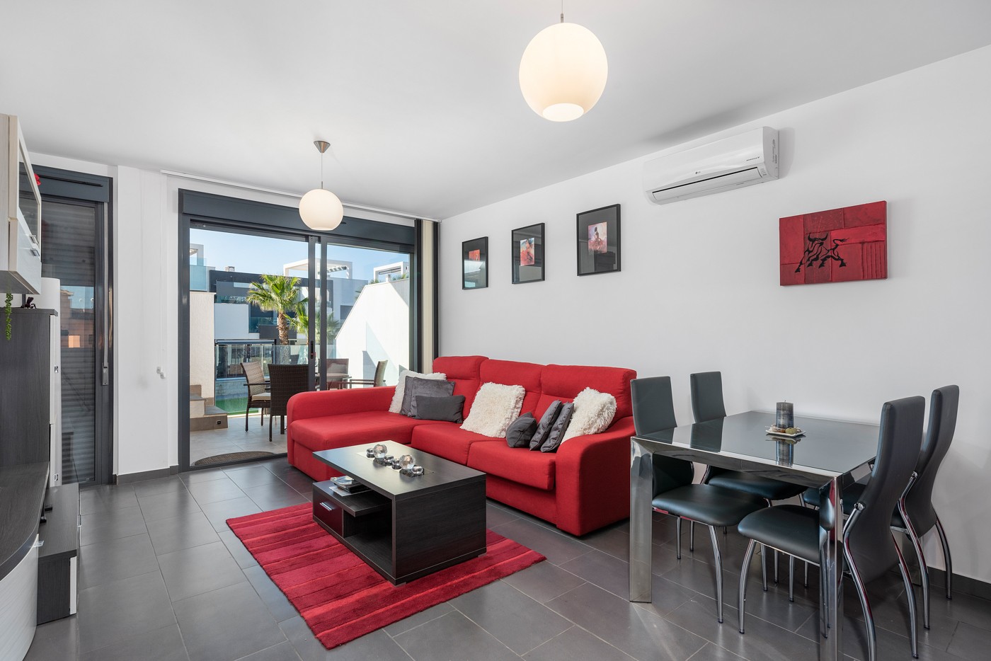 o_1emtm7no91tc71be2fg31sbu1a692e