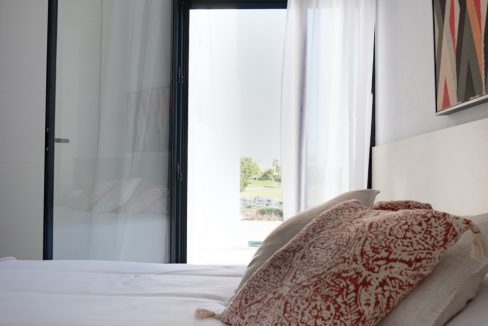 o_1emu3div911p61ph3sj9lgj1mni2c