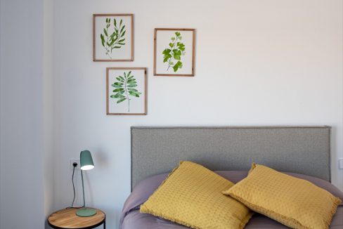 o_1emu3diva1a0r1qb3eknncrbd32l