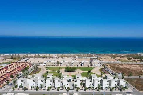 o_1enbaehi9iko1hlcs0u1ttq6e32c