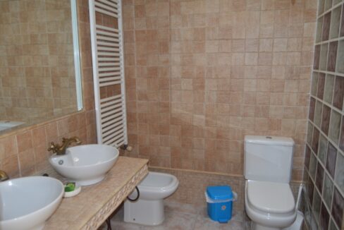 o_1enc09b0q1grhf8ku851jbv8ao3p