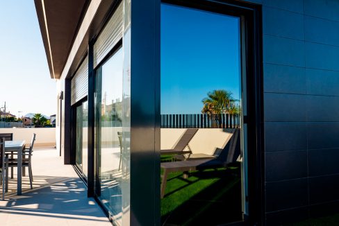 o_1envd669u4ea1jft6v9id9nvm3c