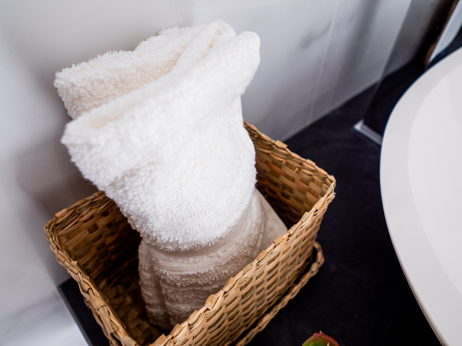 o_1envd66a0k72tl71fna1olmecl3n