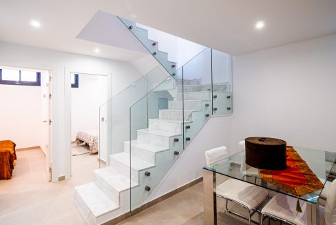 o_1envd66a161o14j11j3ls531c1b40