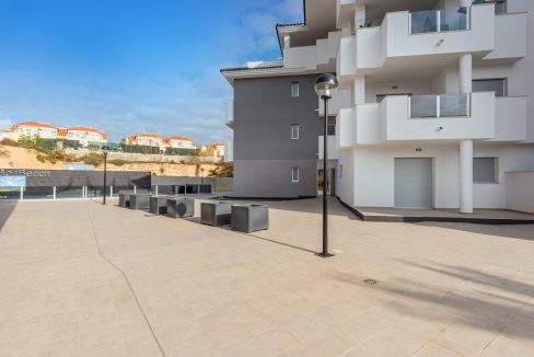 o_1envu02qob4e8hrq6l1bq51uo2c