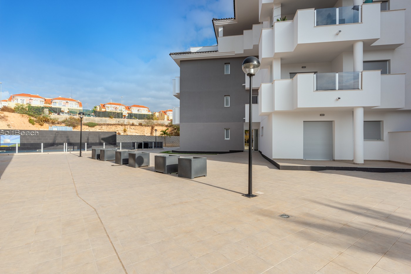 o_1envu02qob4e8hrq6l1bq51uo2c